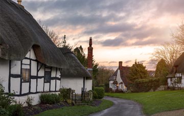is Grewelthorpe thatch roofing popular